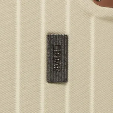 Vali Eddas EA102